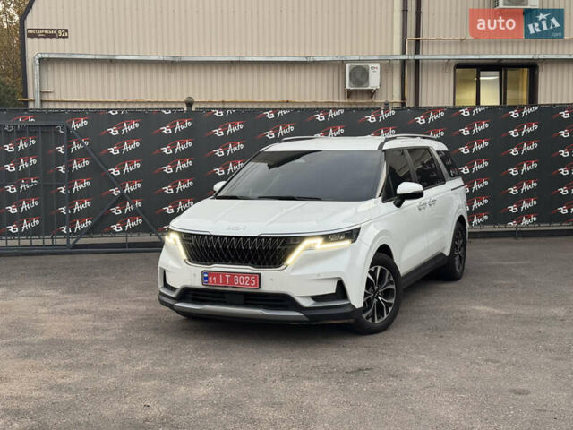 Киа Карнивал, объемом двигателя 2.2 л и пробегом 33 тыс. км за 39900 $, фото 1 на Automoto.ua