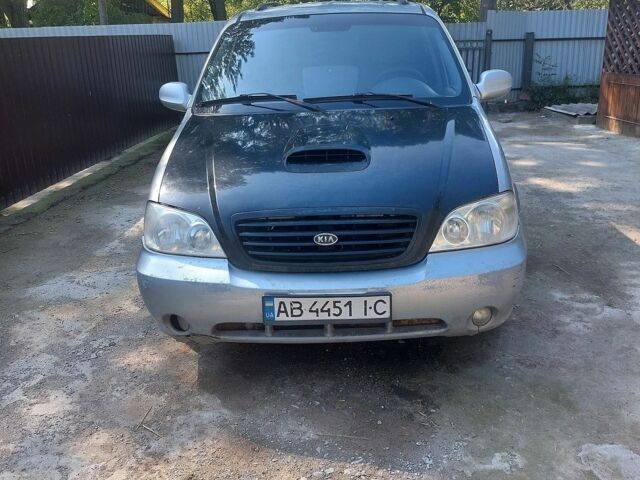 Сірий Кіа Карнівал, об'ємом двигуна 2.9 л та пробігом 230 тис. км за 2500 $, фото 1 на Automoto.ua