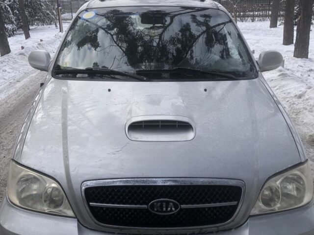 Серый Киа Карнивал, объемом двигателя 2.9 л и пробегом 209 тыс. км за 2000 $, фото 1 на Automoto.ua