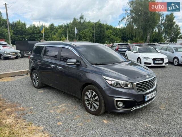 Сірий Кіа Карнівал, об'ємом двигуна 2.2 л та пробігом 256 тис. км за 16500 $, фото 1 на Automoto.ua