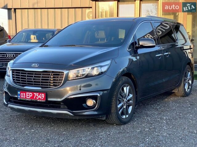 Сірий Кіа Карнівал, об'ємом двигуна 2.2 л та пробігом 198 тис. км за 16950 $, фото 1 на Automoto.ua