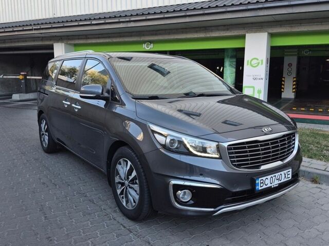 Сірий Кіа Карнівал, об'ємом двигуна 2.2 л та пробігом 119 тис. км за 17500 $, фото 1 на Automoto.ua