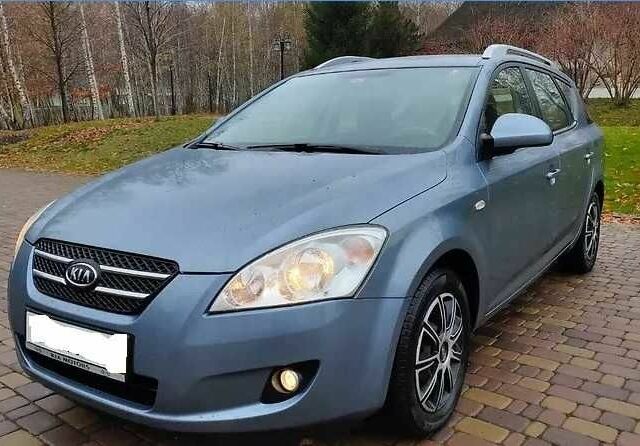 Синий Киа Сид, объемом двигателя 1.6 л и пробегом 221 тыс. км за 6000 $, фото 1 на Automoto.ua