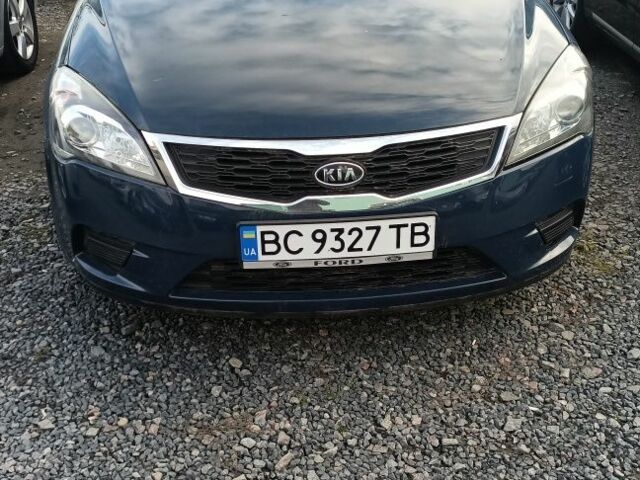 Синий Киа Сид, объемом двигателя 0 л и пробегом 188 тыс. км за 5900 $, фото 1 на Automoto.ua