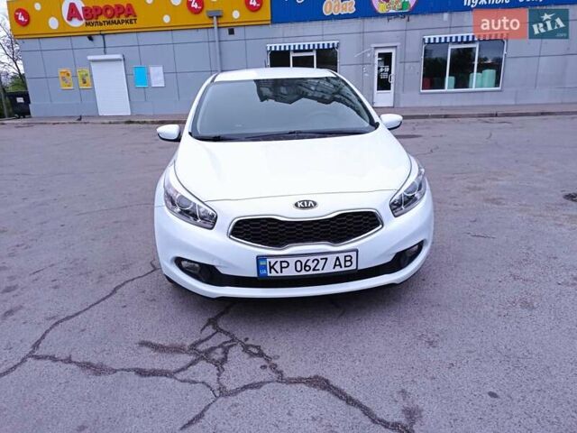 Белый Киа Сид, объемом двигателя 1.4 л и пробегом 147 тыс. км за 7999 $, фото 1 на Automoto.ua