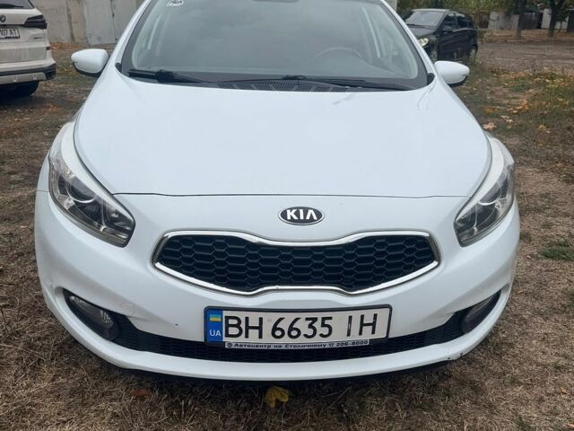 Белый Киа Сид, объемом двигателя 1.6 л и пробегом 133 тыс. км за 9300 $, фото 1 на Automoto.ua