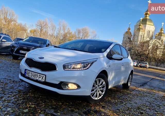 Белый Киа Сид, объемом двигателя 1.4 л и пробегом 168 тыс. км за 7999 $, фото 1 на Automoto.ua