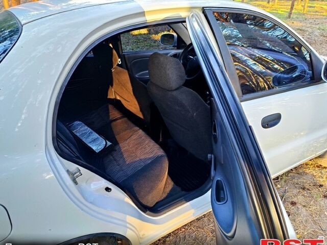 Білий Кіа Сід, об'ємом двигуна 1.6 л та пробігом 64 тис. км за 13000 $, фото 1 на Automoto.ua