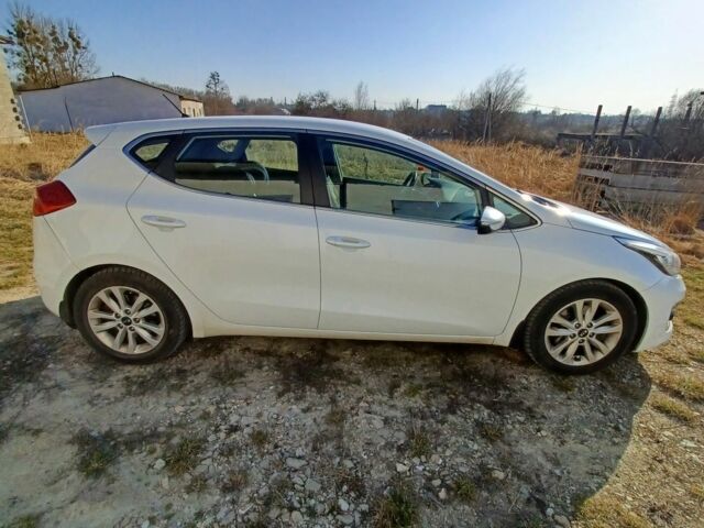 Белый Киа Сид, объемом двигателя 0 л и пробегом 65 тыс. км за 14800 $, фото 1 на Automoto.ua