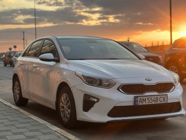 Белый Киа Сид, объемом двигателя 1.6 л и пробегом 170 тыс. км за 12490 $, фото 1 на Automoto.ua