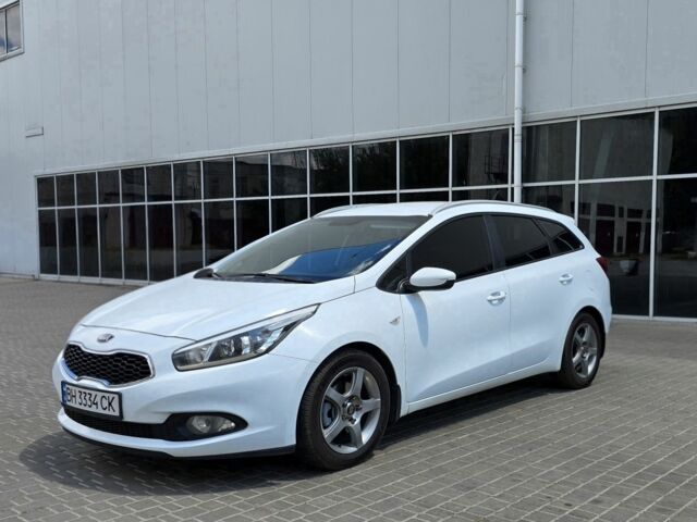 Белый Киа Сид, объемом двигателя 0 л и пробегом 167 тыс. км за 11000 $, фото 1 на Automoto.ua