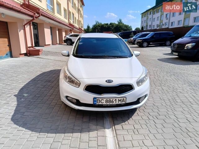 Белый Киа Сид, объемом двигателя 1.58 л и пробегом 335 тыс. км за 9000 $, фото 1 на Automoto.ua
