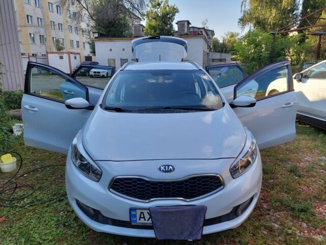 Белый Киа Сид, объемом двигателя 1.6 л и пробегом 206 тыс. км за 9010 $, фото 1 на Automoto.ua