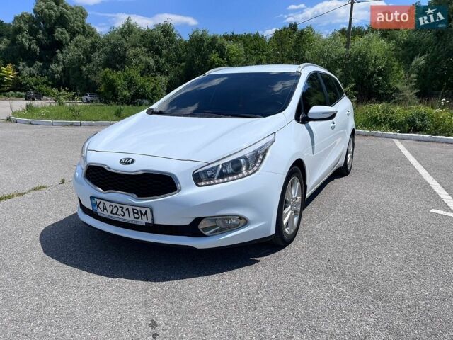 Белый Киа Сид, объемом двигателя 1.6 л и пробегом 216 тыс. км за 9800 $, фото 1 на Automoto.ua