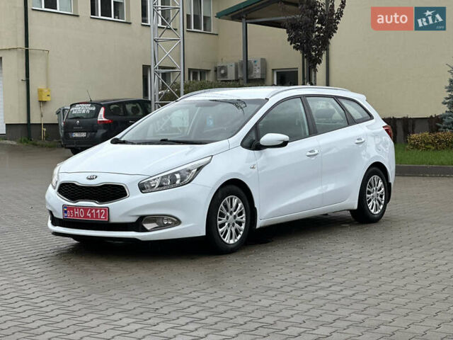 Белый Киа Сид, объемом двигателя 1.6 л и пробегом 257 тыс. км за 8000 $, фото 1 на Automoto.ua