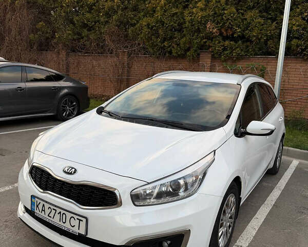 Білий Кіа Сід, об'ємом двигуна 1.59 л та пробігом 220 тис. км за 12050 $, фото 1 на Automoto.ua