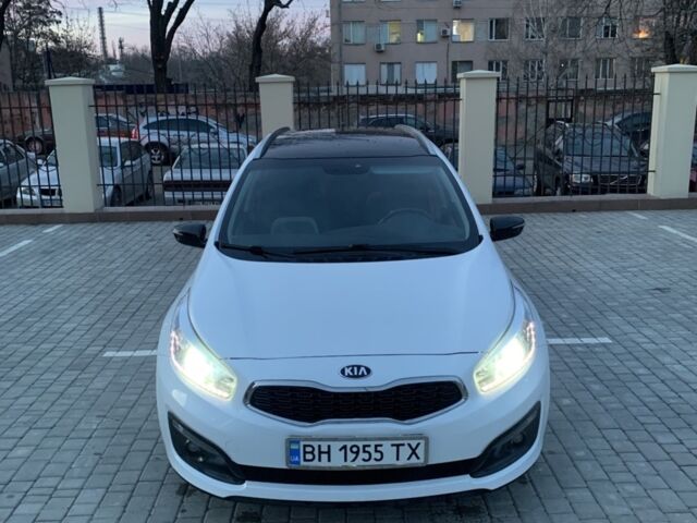 Белый Киа Сид, объемом двигателя 1.6 л и пробегом 44 тыс. км за 11800 $, фото 1 на Automoto.ua