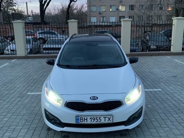 Белый Киа Сид, объемом двигателя 1.6 л и пробегом 44 тыс. км за 11800 $, фото 1 на Automoto.ua