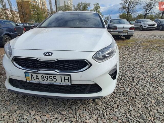 Белый Киа Сид, объемом двигателя 1.6 л и пробегом 95 тыс. км за 17000 $, фото 1 на Automoto.ua
