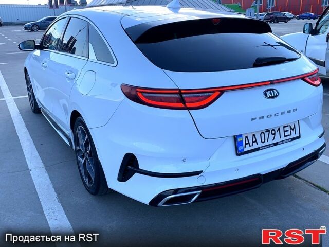 Белый Киа Сид, объемом двигателя 1.4 л и пробегом 94 тыс. км за 15000 $, фото 1 на Automoto.ua