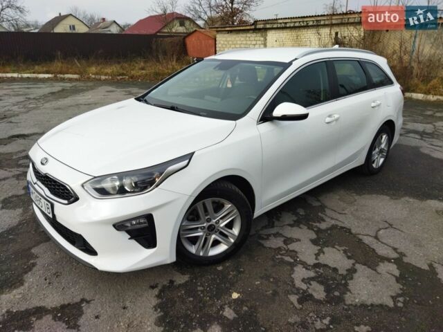 Білий Кіа Сід, об'ємом двигуна 1.6 л та пробігом 230 тис. км за 13999 $, фото 1 на Automoto.ua