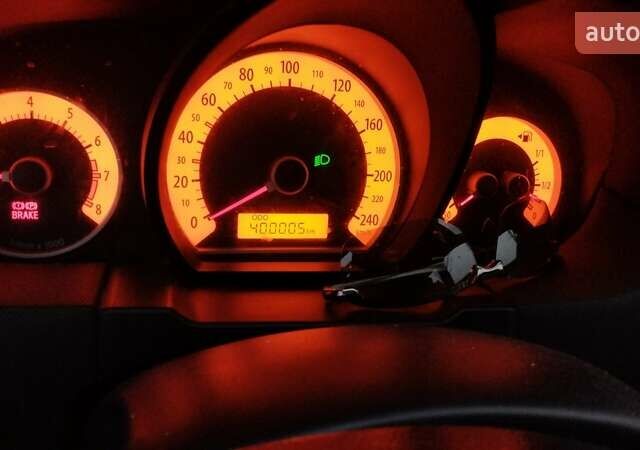 Бежевый Киа Сид, объемом двигателя 1.4 л и пробегом 400 тыс. км за 5000 $, фото 1 на Automoto.ua