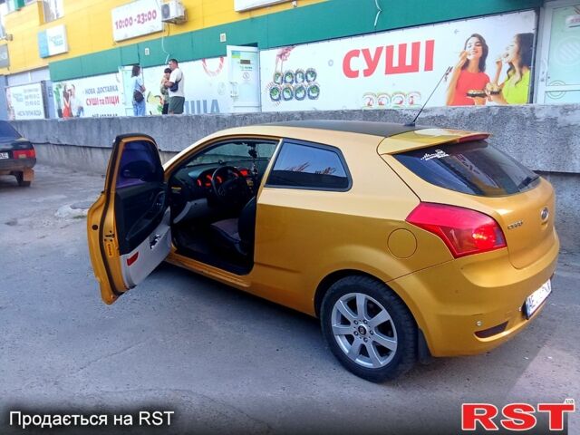 Бежевый Киа Сид, объемом двигателя 1.4 л и пробегом 250 тыс. км за 5290 $, фото 1 на Automoto.ua