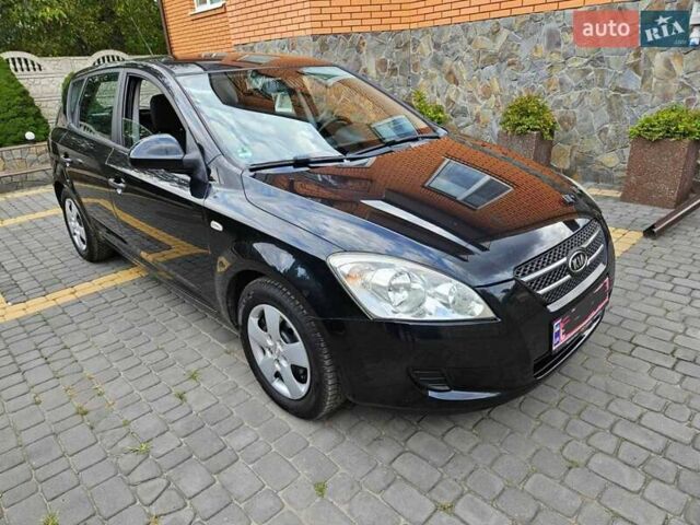 Чорний Кіа Сід, об'ємом двигуна 1.4 л та пробігом 244 тис. км за 5800 $, фото 1 на Automoto.ua