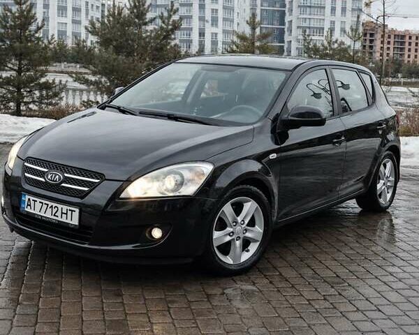 Чорний Кіа Сід, об'ємом двигуна 1.6 л та пробігом 154 тис. км за 6250 $, фото 1 на Automoto.ua