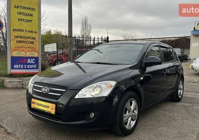 Чорний Кіа Сід, об'ємом двигуна 1.6 л та пробігом 310 тис. км за 5990 $, фото 1 на Automoto.ua