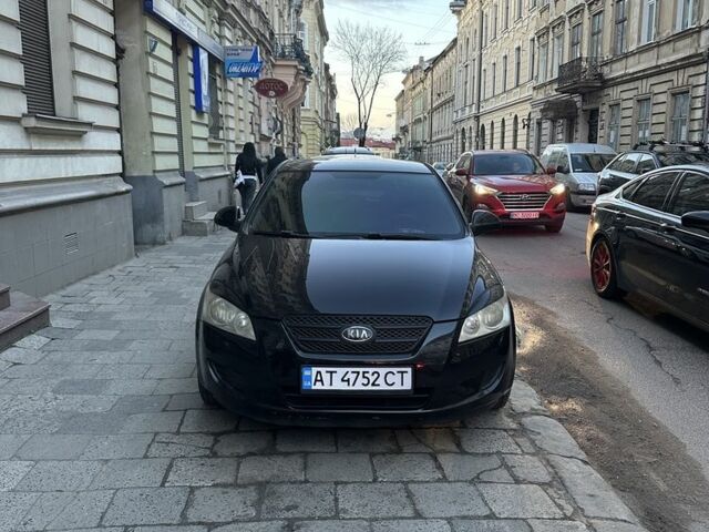 Чорний Кіа Сід, об'ємом двигуна 1.6 л та пробігом 250 тис. км за 5199 $, фото 1 на Automoto.ua