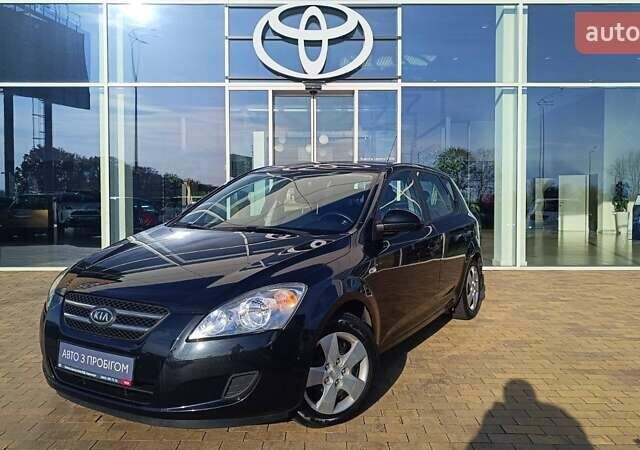 Кіа Сід 2007 у Києві на Automoto.ua Чорний Кіа Сід, об'ємом двигуна 1.4 л та пробігом 109 тис. км за 4885 $, фото 1 на Automoto.ua