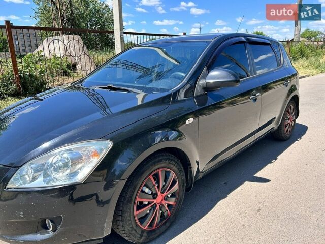 Чорний Кіа Сід, об'ємом двигуна 1.6 л та пробігом 274 тис. км за 5299 $, фото 1 на Automoto.ua