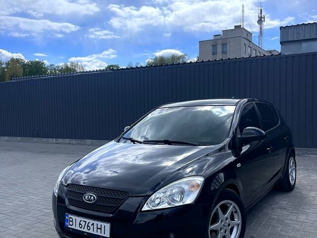 Чорний Кіа Сід, об'ємом двигуна 2 л та пробігом 185 тис. км за 5200 $, фото 1 на Automoto.ua