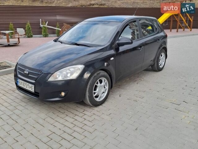 Черный Киа Сид, объемом двигателя 1.59 л и пробегом 160 тыс. км за 4200 $, фото 1 на Automoto.ua