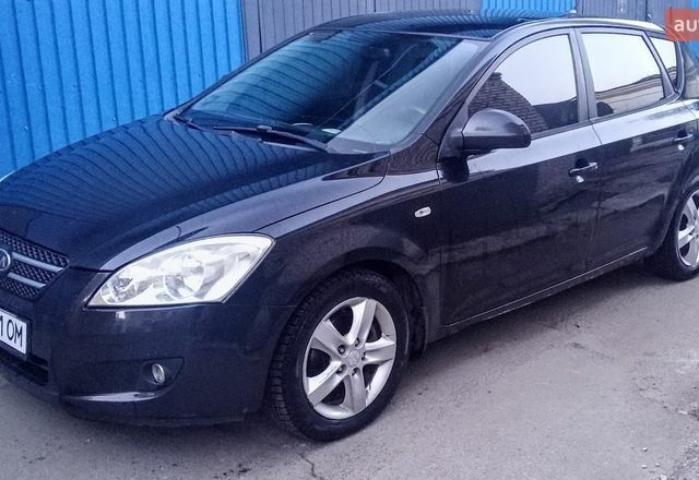 Чорний Кіа Сід, об'ємом двигуна 1.59 л та пробігом 283 тис. км за 3997 $, фото 1 на Automoto.ua