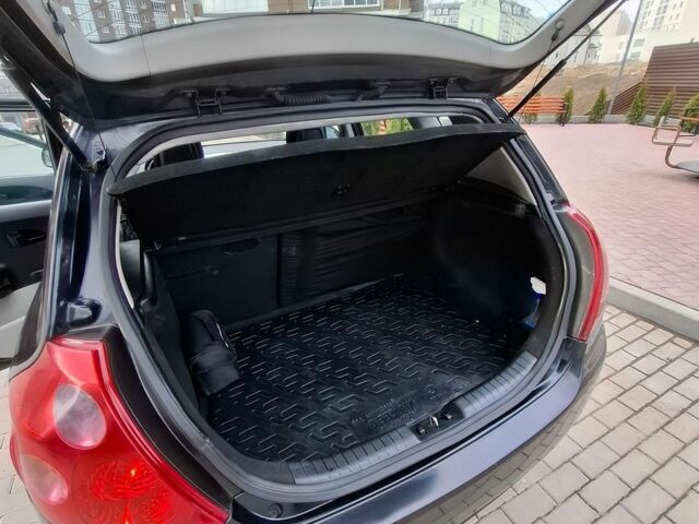 Чорний Кіа Сід, об'ємом двигуна 1.6 л та пробігом 216 тис. км за 4200 $, фото 1 на Automoto.ua