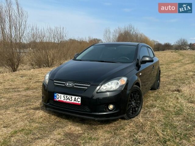 Черный Киа Сид, объемом двигателя 1.58 л и пробегом 336 тыс. км за 4900 $, фото 1 на Automoto.ua