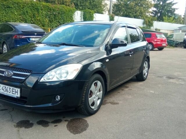 Черный Киа Сид, объемом двигателя 1.4 л и пробегом 178 тыс. км за 4850 $, фото 1 на Automoto.ua