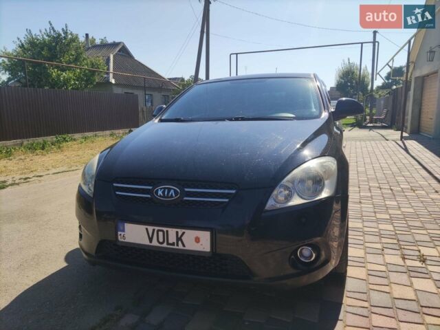 Чорний Кіа Сід, об'ємом двигуна 1.4 л та пробігом 285 тис. км за 4600 $, фото 1 на Automoto.ua