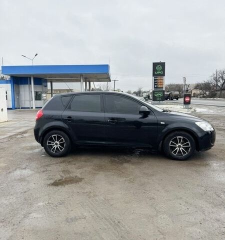 Черный Киа Сид, объемом двигателя 1.6 л и пробегом 185 тыс. км за 5700 $, фото 1 на Automoto.ua