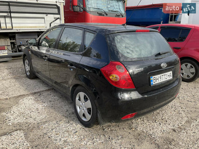 Киа Сид 2008 в Одессе на Automoto.ua Черный Киа Сид, объемом двигателя 1.6 л и пробегом 180 тыс. км за 5400 $, фото 1 на Automoto.ua