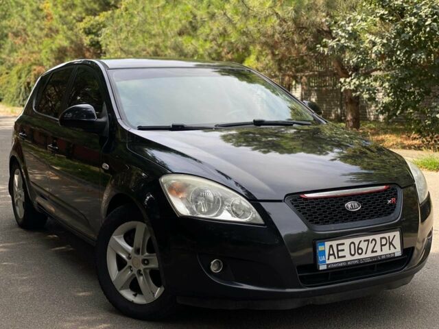 Черный Киа Сид, объемом двигателя 1.6 л и пробегом 198 тыс. км за 5500 $, фото 1 на Automoto.ua