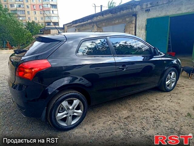 Черный Киа Сид, объемом двигателя 1.4 л и пробегом 195 тыс. км за 4900 $, фото 1 на Automoto.ua