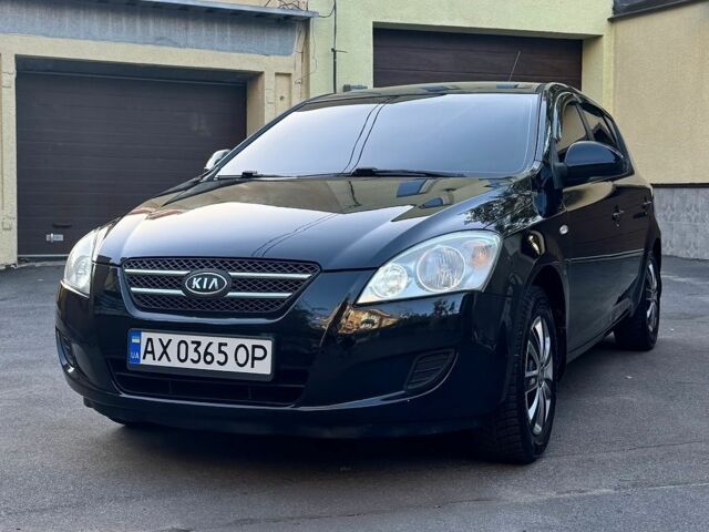 Чорний Кіа Сід, об'ємом двигуна 1.6 л та пробігом 234 тис. км за 4950 $, фото 1 на Automoto.ua
