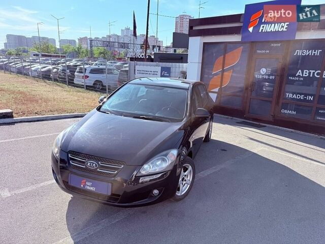 Черный Киа Сид, объемом двигателя 1.6 л и пробегом 296 тыс. км за 4700 $, фото 1 на Automoto.ua