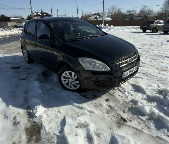 Чорний Кіа Сід, об'ємом двигуна 1.6 л та пробігом 244 тис. км за 4550 $, фото 1 на Automoto.ua