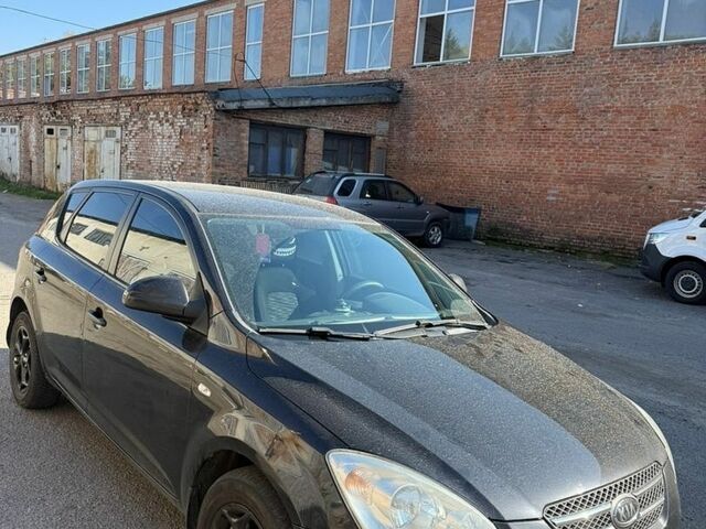 Чорний Кіа Сід, об'ємом двигуна 1.6 л та пробігом 340 тис. км за 5250 $, фото 1 на Automoto.ua