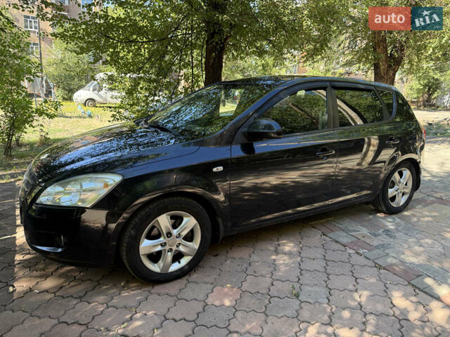 Черный Киа Сид, объемом двигателя 2 л и пробегом 202 тыс. км за 5900 $, фото 1 на Automoto.ua