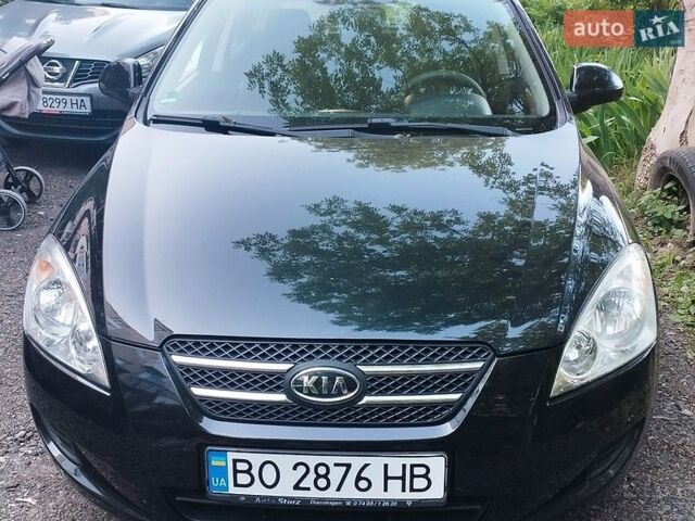 Чорний Кіа Сід, об'ємом двигуна 1.4 л та пробігом 130 тис. км за 5500 $, фото 1 на Automoto.ua